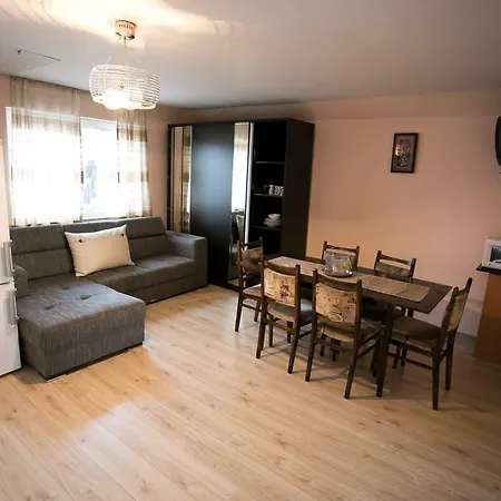 Strada Valea Fanatelor Villa